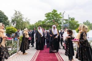 د. العيسى يدشن في إسلام آباد حملة رابطة العالم الإسلامي لإغاثة الشعب الباكستاني