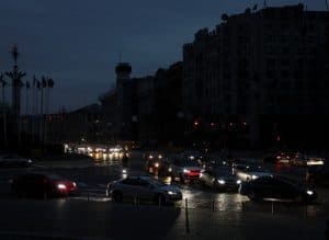 الصواريخ الروسية تقطع الماء والكهرباء عن أوكرانيا