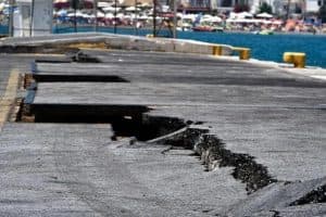 جزيرة كريت باليونان تهتز بقوة 5.4 درجة على مقياس ريختر