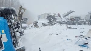 العاصفة الثلجية: إعلان الطوارئ بنيويورك.. وارتفاع الضحايا لـ57 وتوقُّعات بالمزيد