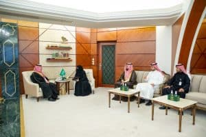 أمير المنطقة الشرقية يستقبل أمين عام مؤسسة الملك عبدالعزيز ورجاله للموهبة والإبداع