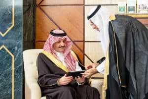 أمير الشرقية يُدشّن النسخة الثانية من مبادرة المصنع المثالي