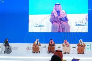 وزير الصناعة: المملكة تتبع نهجًا إستراتيجيًا وشاملًا لبناء البنية التحتية المناسبة للتقنية الحيوية بمفهوم عالمي