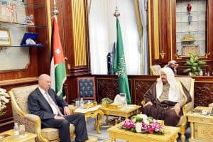 رئيس الشورى يعقد جلسة مباحثات رسمية مع رئيس مجلس الأعيان الأردني