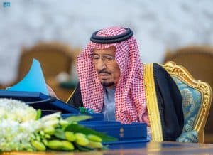 خادم الحرمين الشريفين يرأس جلسة مجلس الوزراء