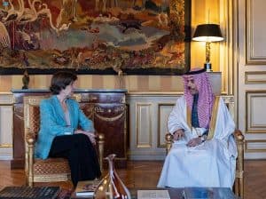 وزير الخارجية يلتقي وزيرة خارجية فرنسا