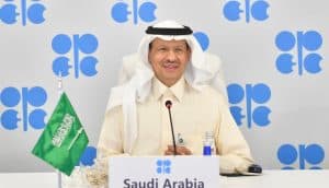 سمو وزير الطاقة : لن نبيع البترول إلى أي دولة تفرض سقف أسعار على إمداداتنا