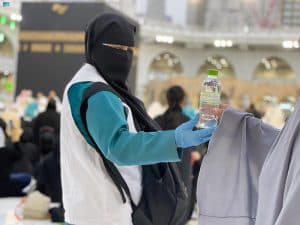 “رئاسة الحرمين” تكثِّفُ الجهودَ بكوادرها النسائية بالمسجد الحرام