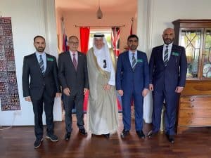 السفير الغريري يحضر حفل الاستقبال بمناسبة زيارة وفد الكلية الملكية للدراسات الدفاعية البريطانية للمغرب