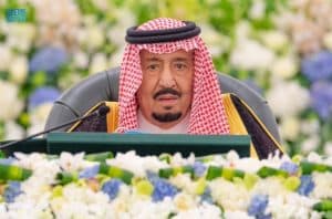 خادم الحرمين الشريفين يرأس جلسة مجلس الوزراء