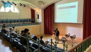 إبداعات سعودية في مجال البرمجيات والذكاء الاصطناعي بمعسكر ” جامعة أكسفورد “