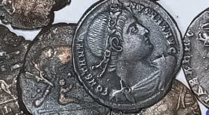 غواص يعثر على كنز بالقرب من سواحل سردينيا بإيطاليا