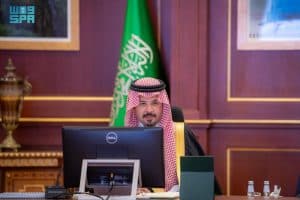 أمير المدينة يرأس اجتماع لجنة الحج والزيارة بالمنطقة