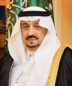 أمير الرياض يعزّي نائب السكرتير الخاص لخادم الحرمين في وفاة والدته
