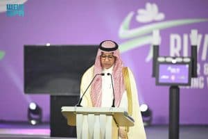 مساعد وزير الرياضة يفتتح بطولة العالم للمبارزة بالرياض