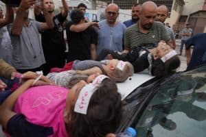 جُلّهم من الأطفال والنساء.. ارتفاع عدد الشهداء الفلسطينيين بقطاع غزة إلى 33729 شهيدًا