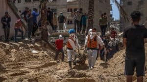 الأمم المتحدة تطالب بتحقيق دولي في المقابر الجماعية بمستشفيات غزة