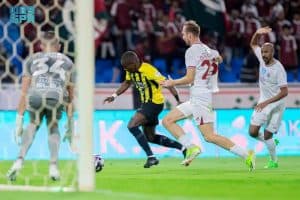 الاتحاد يستهل مشوار الدوري بالفوز على الخلود