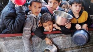 الأونروا” تحذر من المجاعة في قطاع غزة مع اقتراب الشتاء