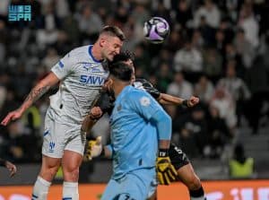 الهلال يكسب الشباب بهدفين مقابل هدف