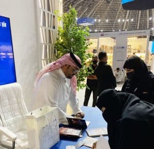 كتاب “تشريح إعلامي”.. آراء عن صناعة المحتوى وإستراتيجيات وتحديات الإعلام
