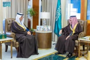 أول مستشفى حكومي يحصل عليها بالمملكة.. أمير الشرقية يُسلِّم شهادة اعتماد “حياك” لمستشفى قوى الأمن بالدمام