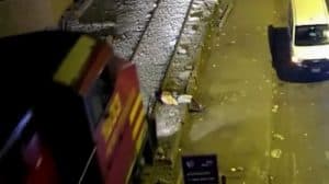 نجاة رجل بعدما صدمه قطار وهو نائم