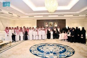 نائب أمير منطقة جازان يكرّم الطلبة الفائزين بجائزة “منافس 2024م”