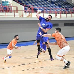 “الخليج والهدى والنور والزلفي والصفا ومضر والروضة والأهلي” إلى الدور ربع النهائي بكأس اتحاد اليد