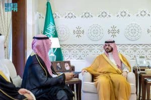 نائب أمير الشرقية يطّلع على أبرز إنجازات جمعية العناية بالمساجد في المنطقة