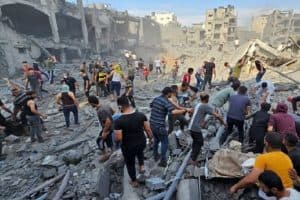 جُلّهم أطفال ونساء وبينهم عائلات بأكملها.. ارتفاع عدد الشهداء الفلسطينيين بقطاع غزة إلى 51.365 شهيدًا