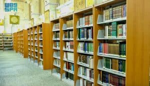 رئاسة الشؤون الدينية تعدّ حزمة مساراتٍ لإثراء تجربة ضيوف الرحمن بمكتبة الحرم في الحج بعدة لغات
