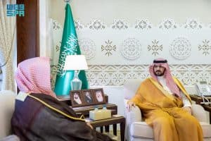 أشاد بالخدمات المقدمة للمواطنين والمقيمين.. نائب أمير الشرقية يستقبل رئيس محكمة الأحوال الشخصية بالدمام