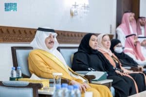 أمير المنطقة الشرقية يرعى حفل تكريم المشاركين في مبادرة “بسطة خير”