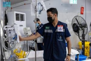 المستشفى الميداني في عرفات يقدم خدماته الطبية لضيوف الرحمن