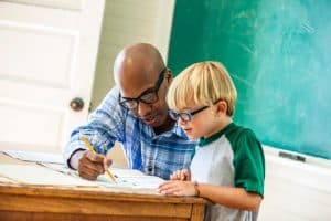 تمكين الكفاءات السعودية في عصر الذكاء الاصطناعي