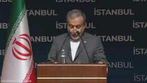 وزير الخارجية الإيراني: طهران ستدافع عن نفسها بكافة الوسائل
