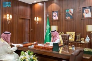 استعرض مشاريعها المنفذة والجاري تنفيذها.. أمير حائل يستقبل مدير فرع شركة المياه الوطنية بالمنطقة