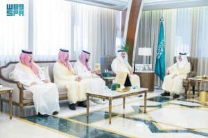 أمير المنطقة الشرقية ونائبه يستقبلان ويكرمان الداعمين والمشاركين في مهرجان ربيع النعيرية