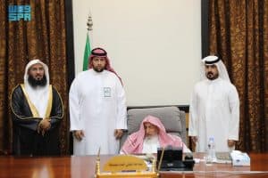 أثنى على جهودها وبرامجها.. مفتي المملكة يستقبل رئيس مجلس إدارة جمعية “نعمر المساجد” بمنطقة الباحة