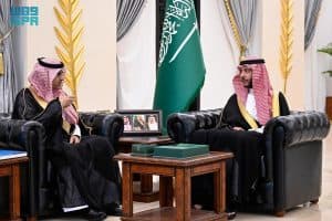 اطّلع على تقرير شامل لأدائها خلال 2025.. محافظ الطائف يستقبل مدير إدارة التعليم بالطائف وعددًا من قياداتها