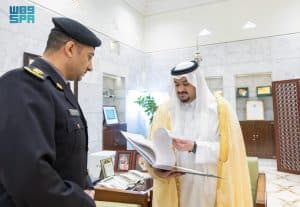 اطلع على التقرير السنوي له.. نائب أمير الرياض يستقبل مدير مركز العمليات الأمنية الموحدة “911” بالمنطقة