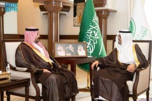 نائب أمير مكة يطّلع على إنجازات “الموارد البشرية” بالمنطقة