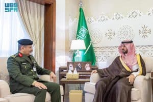 نائب أمير الشرقية يستقبل مدير سجون المنطقة بمناسبة تعيينه