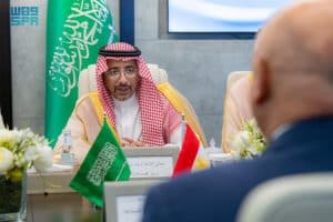 “وزير الصناعة” يبحث تعزيز التكامل الصناعي مع جمهورية مصر العربية