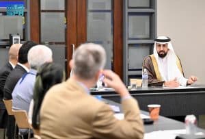 رئيس الغذاء والدواء يبحث آفاق التعاون العلمي مع مؤسسات أكاديمية في الولايات المتحدة