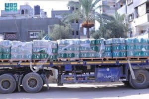 قافلة إغاثية سعودية جديدة تصل إلى وسط قطاع غزة
