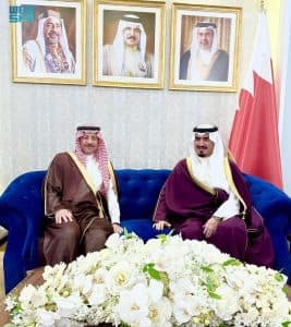 سفير خادم الحرمين لدى البحرين يزور محافظ العاصمة