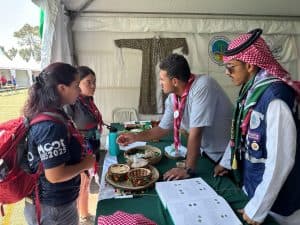 الخيمة السعودية في “لقاء الجوالة العالمي 16” بالبرتغال تستقطب الزوّار وتعرفهم على التراث الوطني