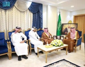 استعرض تقريرًا عن خدماته غير المالية.. أمير نجران يستقبل مدير فرع بنك التنمية الاجتماعية بالمنطقة
